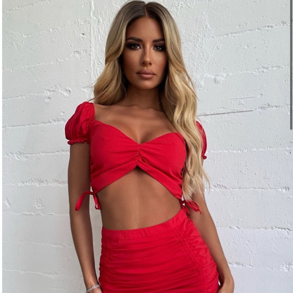 Tiger Mist Rose Top in Red